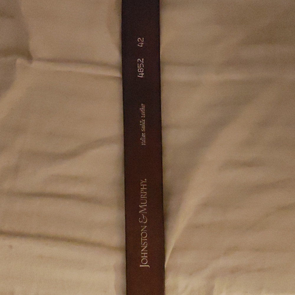 Johnson & Murphy belt